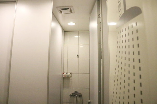 Beefit蜂運動：台北。大安～專業教練幫你找回身體的主控權。Bee Fit 蜂運動 ～大安區健身房、運動訓練中心、TRX、壺鈴、核心運動