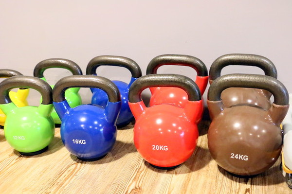 Beefit蜂運動：台北。大安～專業教練幫你找回身體的主控權。Bee Fit 蜂運動 ～大安區健身房、運動訓練中心、TRX、壺鈴、核心運動