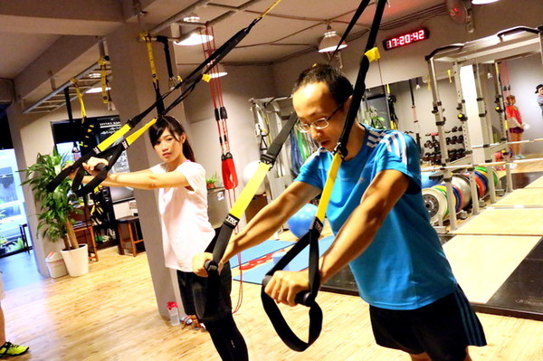 Beefit蜂運動：台北。大安～專業教練幫你找回身體的主控權。Bee Fit 蜂運動 ～大安區健身房、運動訓練中心、TRX、壺鈴、核心運動