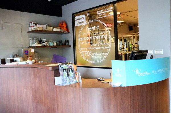 Beefit蜂運動：台北。大安～專業教練幫你找回身體的主控權。Bee Fit 蜂運動 ～大安區健身房、運動訓練中心、TRX、壺鈴、核心運動