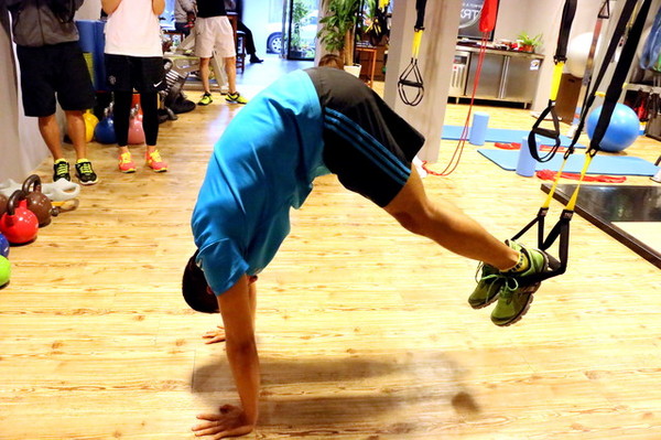 Beefit蜂運動：台北。大安～專業教練幫你找回身體的主控權。Bee Fit 蜂運動 ～大安區健身房、運動訓練中心、TRX、壺鈴、核心運動