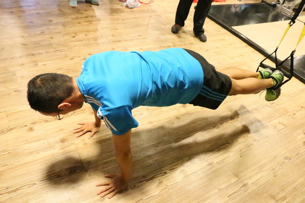 Beefit蜂運動：台北。大安～專業教練幫你找回身體的主控權。Bee Fit 蜂運動 ～大安區健身房、運動訓練中心、TRX、壺鈴、核心運動