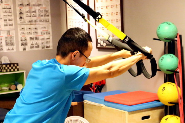 Beefit蜂運動：台北。大安～專業教練幫你找回身體的主控權。Bee Fit 蜂運動 ～大安區健身房、運動訓練中心、TRX、壺鈴、核心運動