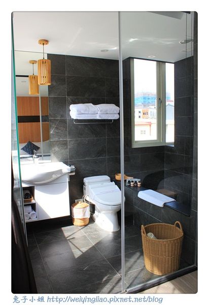 505四人房 (2).jpg