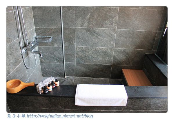 501雙人房 (11).jpg