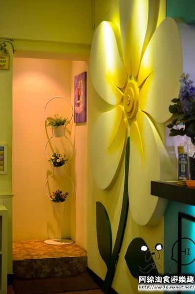 【台北義式】Oyami Cafe-夢幻下午茶餐廳.下午茶/咖啡/鬆餅/義大利麵/萬華區