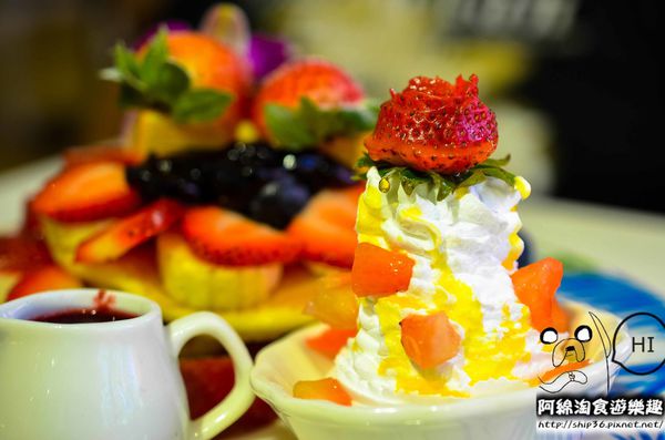 【台北義式】Oyami Cafe-夢幻下午茶餐廳.下午茶/咖啡/鬆餅/義大利麵/萬華區