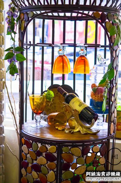 【台北義式】Oyami Cafe-夢幻下午茶餐廳.下午茶/咖啡/鬆餅/義大利麵/萬華區