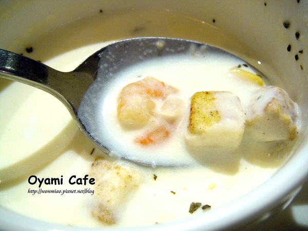 Oyami cafe:【台北市萬華區/食記】 西門町下午茶咖啡 / 鬆餅 / 義大利麵 ✿✿ Oyami Café ✿✿