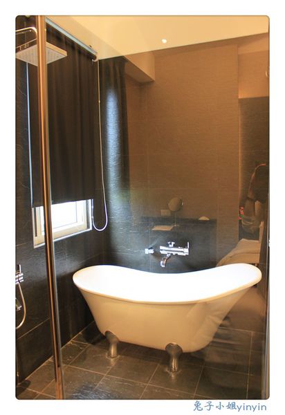 精緻四人房 (10).jpg