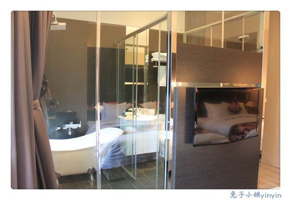 精緻四人房 (4).jpg