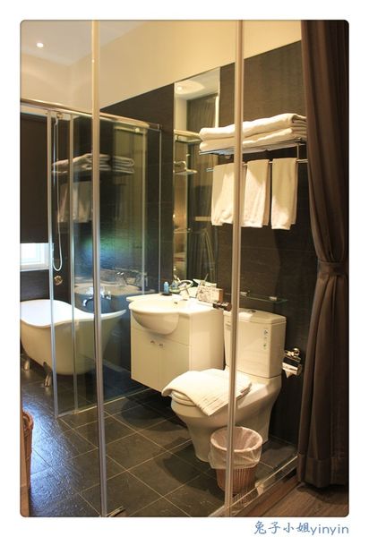 精緻四人房 (1).jpg