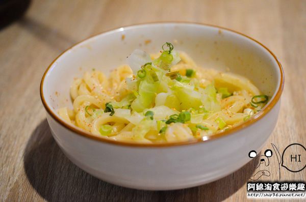 【台北居酒屋】【北捷南勢角站】小串燒-愈晚愈熱鬧的居酒屋．中永和串燒/居酒屋/寵物友善餐廳/興南夜市