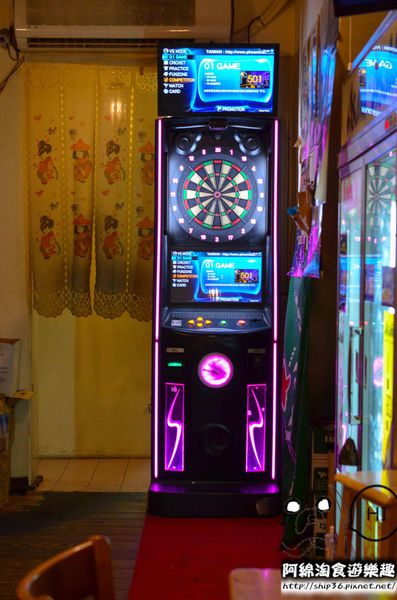 【台北居酒屋】【北捷南勢角站】小串燒-愈晚愈熱鬧的居酒屋．中永和串燒/居酒屋/寵物友善餐廳/興南夜市