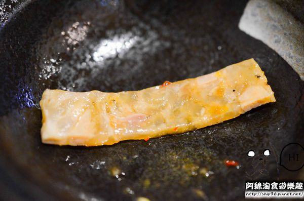 【台北居酒屋】【北捷南勢角站】小串燒-愈晚愈熱鬧的居酒屋．中永和串燒/居酒屋/寵物友善餐廳/興南夜市