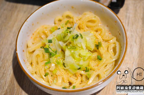 【台北居酒屋】【北捷南勢角站】小串燒-愈晚愈熱鬧的居酒屋．中永和串燒/居酒屋/寵物友善餐廳/興南夜市