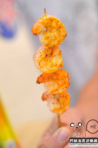 【台北居酒屋】【北捷南勢角站】小串燒-愈晚愈熱鬧的居酒屋．中永和串燒/居酒屋/寵物友善餐廳/興南夜市