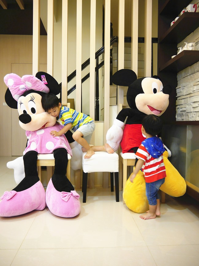 │宿。宜蘭頭城│艷陽天民宿。烏石港、蘭陽博物館旁