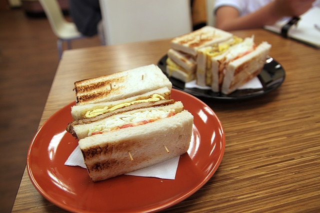 cats13.jpg - 日誌用相簿