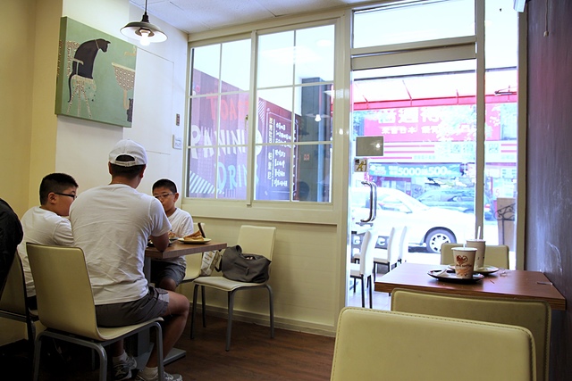 cats11.jpg - 日誌用相簿