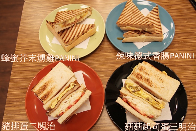 cats14.jpg - 日誌用相簿