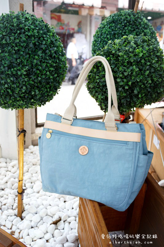 簡約貼袋手提斜背包