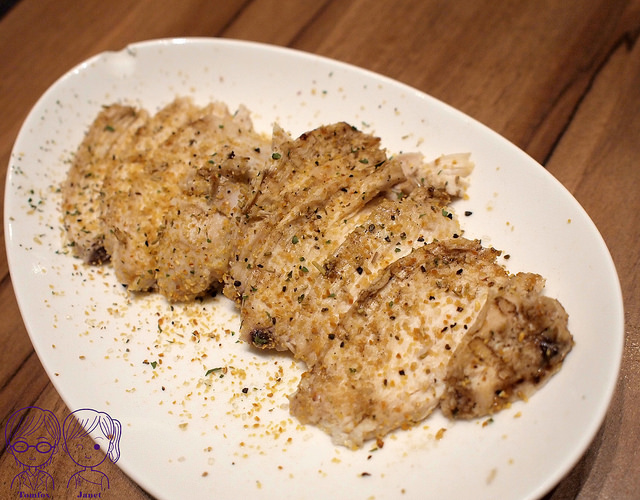 39 豐滿 香草烤雞胸