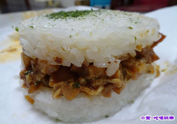 迷迭香雞腿米漢堡 (3).jpg