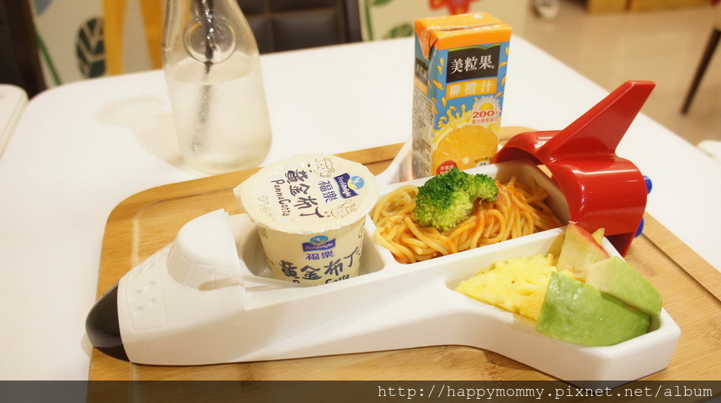 2015.11.21 淡水竹圍 朵喵喵廚房親子餐廳 (25).JPG