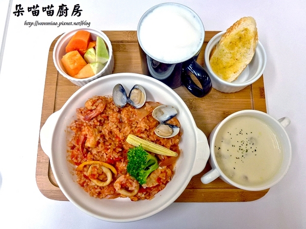 朵喵喵廚房：【台北淡水/平價美食】淡水早午餐, 親子餐廳 // 捷運淡水線竹圍站 ✿✿ 朵喵喵廚房 ✿✿（完整菜單）