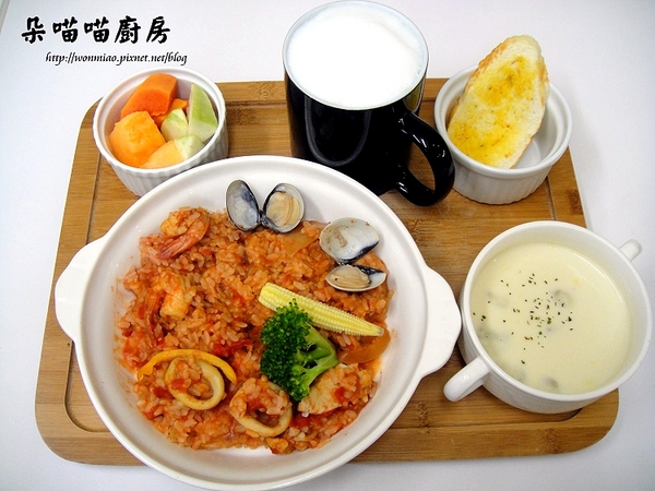 朵喵喵廚房：【台北淡水/平價美食】淡水早午餐, 親子餐廳 // 捷運淡水線竹圍站 ✿✿ 朵喵喵廚房 ✿✿（完整菜單）