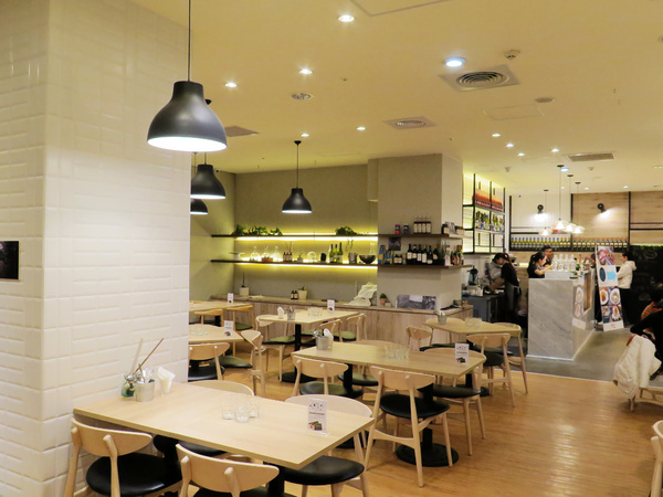 Omocafe：甜點好威啊!!   天母早午餐、下午茶優質推薦。omocafe