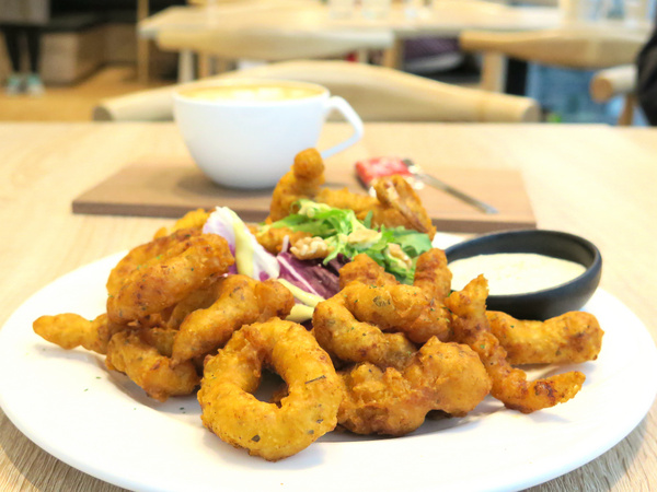 Omocafe：甜點好威啊!!   天母早午餐、下午茶優質推薦。omocafe