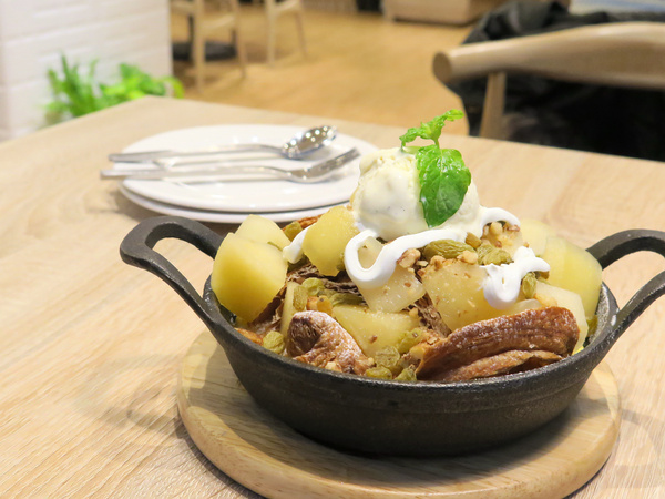 Omocafe：甜點好威啊!!   天母早午餐、下午茶優質推薦。omocafe