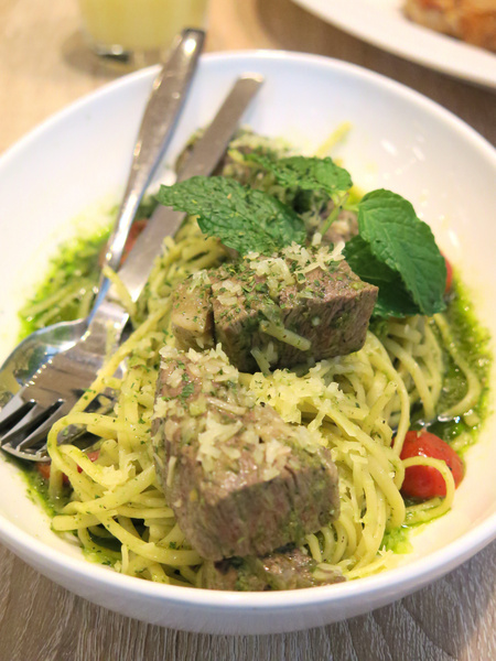 Omocafe：甜點好威啊!!   天母早午餐、下午茶優質推薦。omocafe