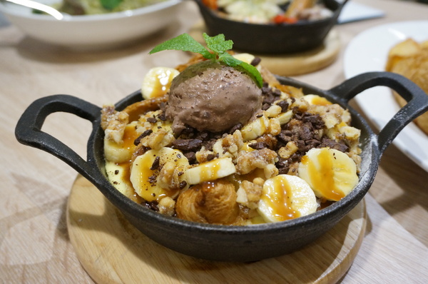 cm20151230___125c873873a843c4d2d25d6c654