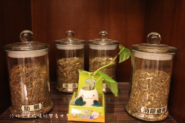 艾樂源足體養身會館：指壓按摩 / 美容SPA『艾樂源足體養身會館』捷運101世貿站