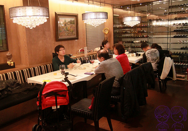 4 天下三絕麵食館