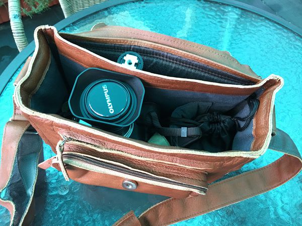 19德國 手工包 真牛皮 compagnon 高質感 相機包 旅行包 媽媽包 後背包.jpg