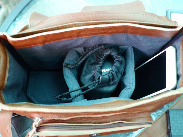 05德國 手工包 真牛皮 compagnon 高質感 相機包 旅行包 媽媽包 後背包.JPG