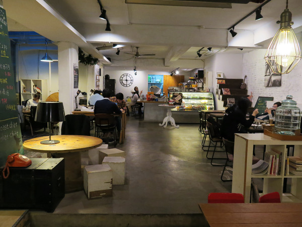 Toast Chat：東區早午餐&amp;下午茶、萌貓咪餐廳。Toast Chat