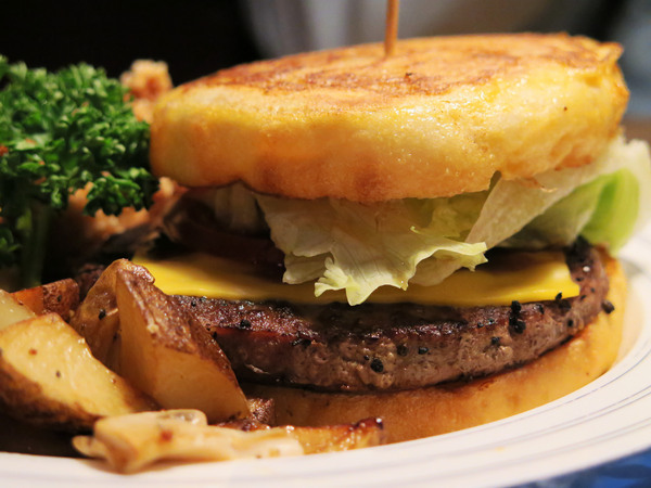 Toast Chat：東區早午餐&amp;下午茶、萌貓咪餐廳。Toast Chat