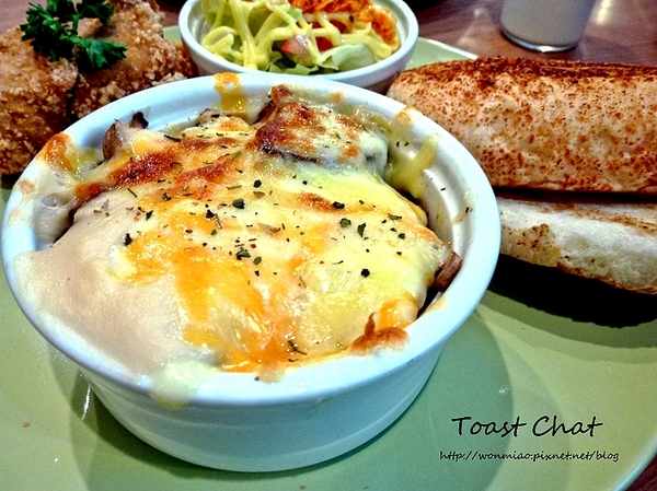 Toast Chat：【台北市大安區/食記】東區早午餐、貓咪餐廳、下午茶 (完整菜單) ✿✿ Toast Chat ✿✿