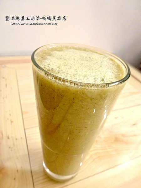 豐滿咖啡早午餐(民族店)：【新北市板橋區/食記】板橋早午餐 / 咖啡下午茶 / 豐滿 (完整菜單) ✿✿ 豐滿總匯三明治/民族店 ✿✿