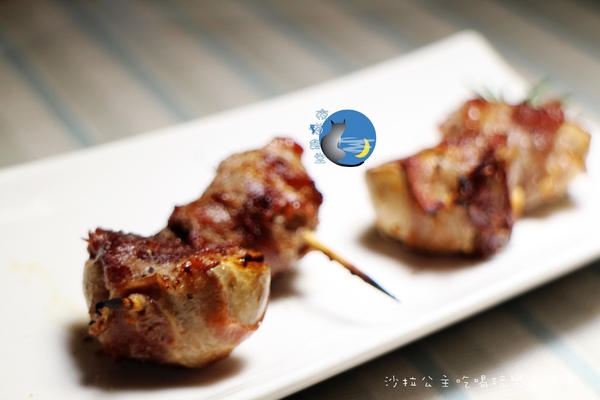 夜貓食堂：慢步淡水河畔『夜貓食堂』宵夜/燒烤BBQ/新北寵物餐廳/夜景