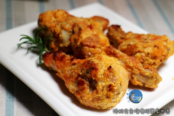 夜貓食堂：慢步淡水河畔『夜貓食堂』宵夜/燒烤BBQ/新北寵物餐廳/夜景