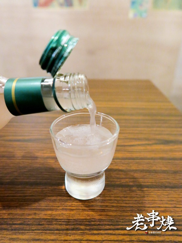 老串燒：【捷運板橋站】老串燒居酒屋~下班後來乾一杯吧!（新北板橋串燒 / 居酒屋 / 寵物友善餐廳）