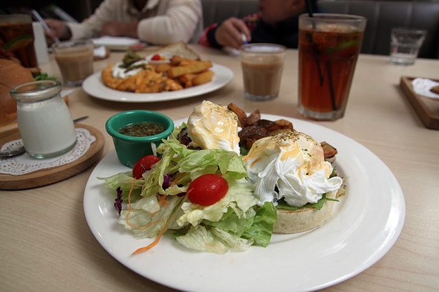 cats10-2.jpg - 日誌用相簿