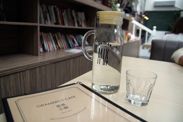 cats7.jpg - 日誌用相簿