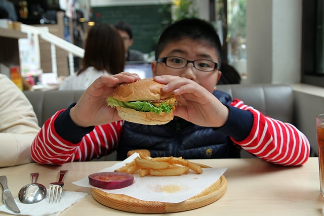 cats11-5.jpg - 日誌用相簿